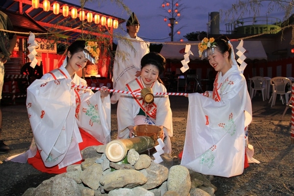 磐梯熱海温泉「萩姫まつり」