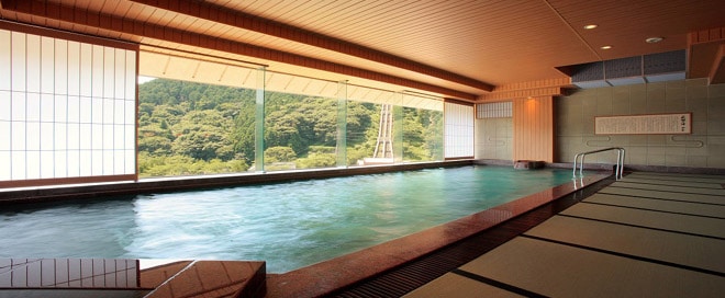栄楽館大浴場